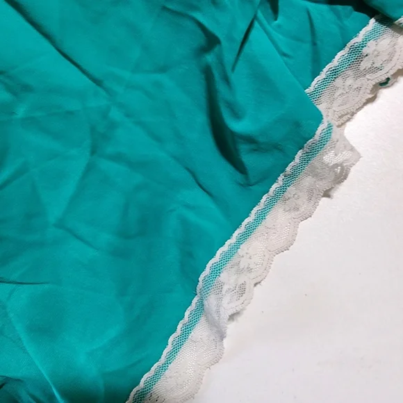 4 for $32 vintage blue and lace nightie - Picture 3 of 9